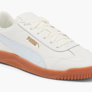 Puma Club 5V5 Sneaker white and light blue Sneakers with Gum Sole